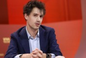 两人合盘人工智能实验室Mistral将推出其首款推理模型，挑战 OpenAI