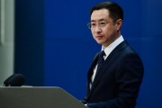 两人合盘外交部：民进党当局利用所谓“邦交国”搞政治操弄图谋是自欺欺人把戏
